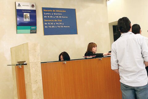 Temen aumento a impuestos en 2016