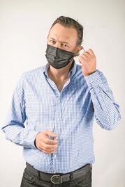 Mauricio Kuri, positivo al Covid-19; está en aislamiento