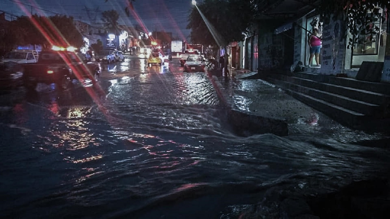 Lluvia azota diferentes municipios del estado