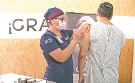 Ensayos contra Covid: "Vacunarse no significa dejar de usar cubrebocas"