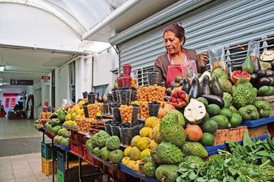 Cobrarán a negocios placa de  operación