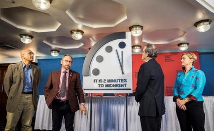 "Reloj del Apocalipsis" avanza a dos minutos de la medianoche por riesgo nuclear