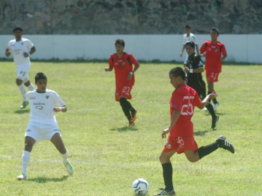 Corregidores mantienen subliderato 