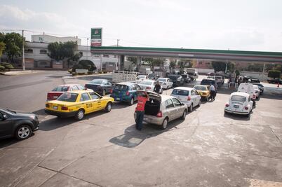 Compras de pánico y desabasto en las gasolineras de Querétaro