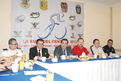 Banderazo de salida queretano