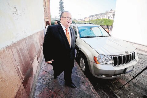 Burgos inicia gira por España