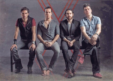  En redes sociales, algunos fans  nos hacen sentir viejos:  Pxndx  