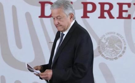 Hallan manta con amenaza a AMLO por lucha contra huachicol