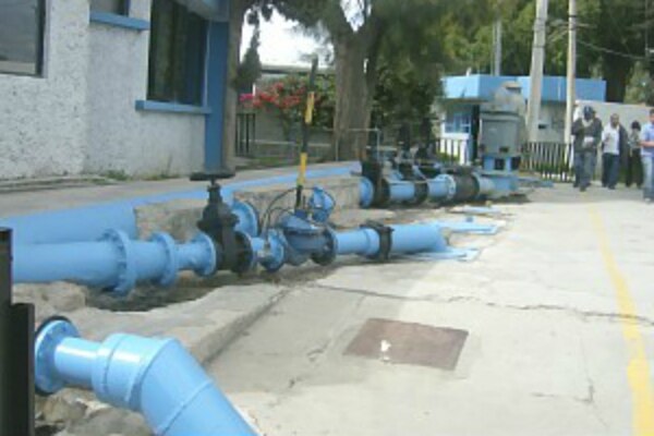 Logran cobertura total de agua en Colón