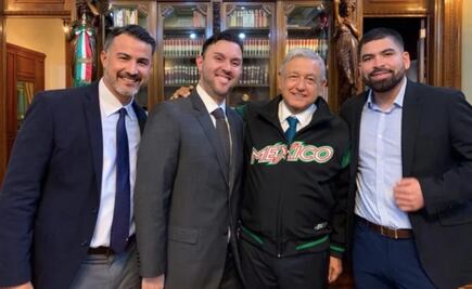 AMLO se da tiempo para recibir en Palacio Nacional a jugador de beisbol