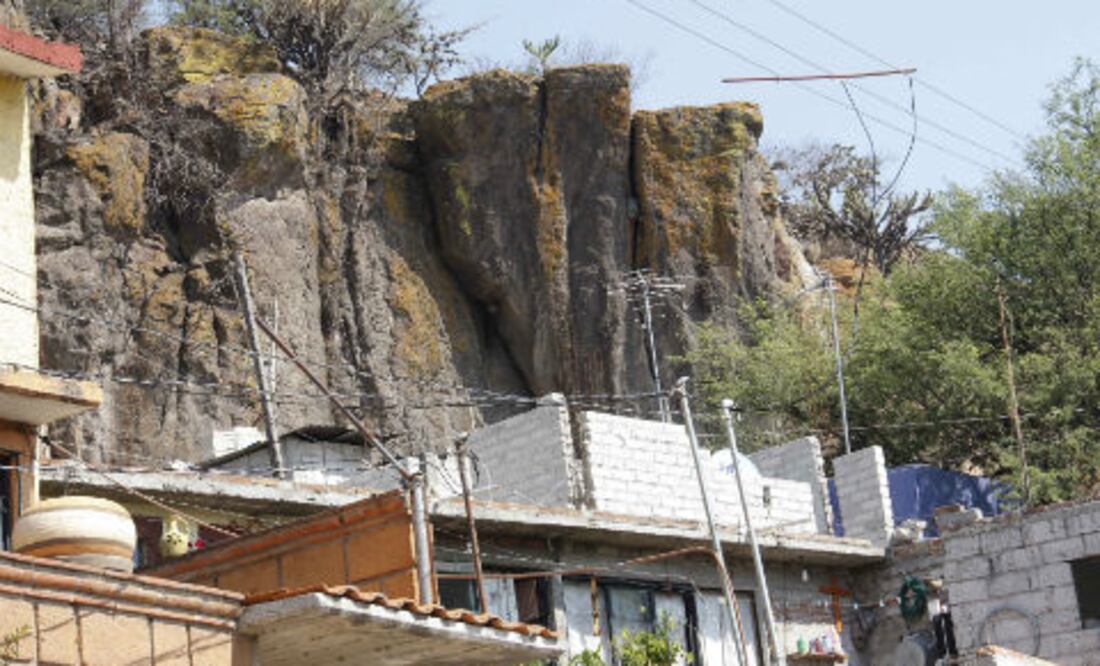 Familias de barrio La Cruz, en riesgo