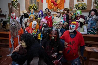 Los Frachicos, una tradición para espantar a las malas vibras en Querétaro