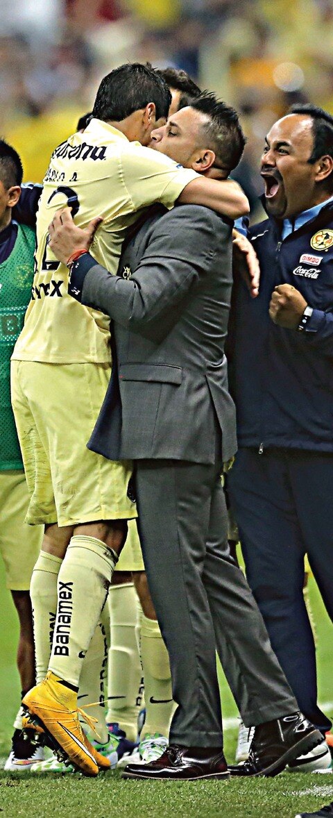 Chocan sentimientos contra Mohamed