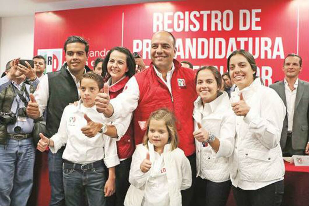 Se registra Loyola como precandidato