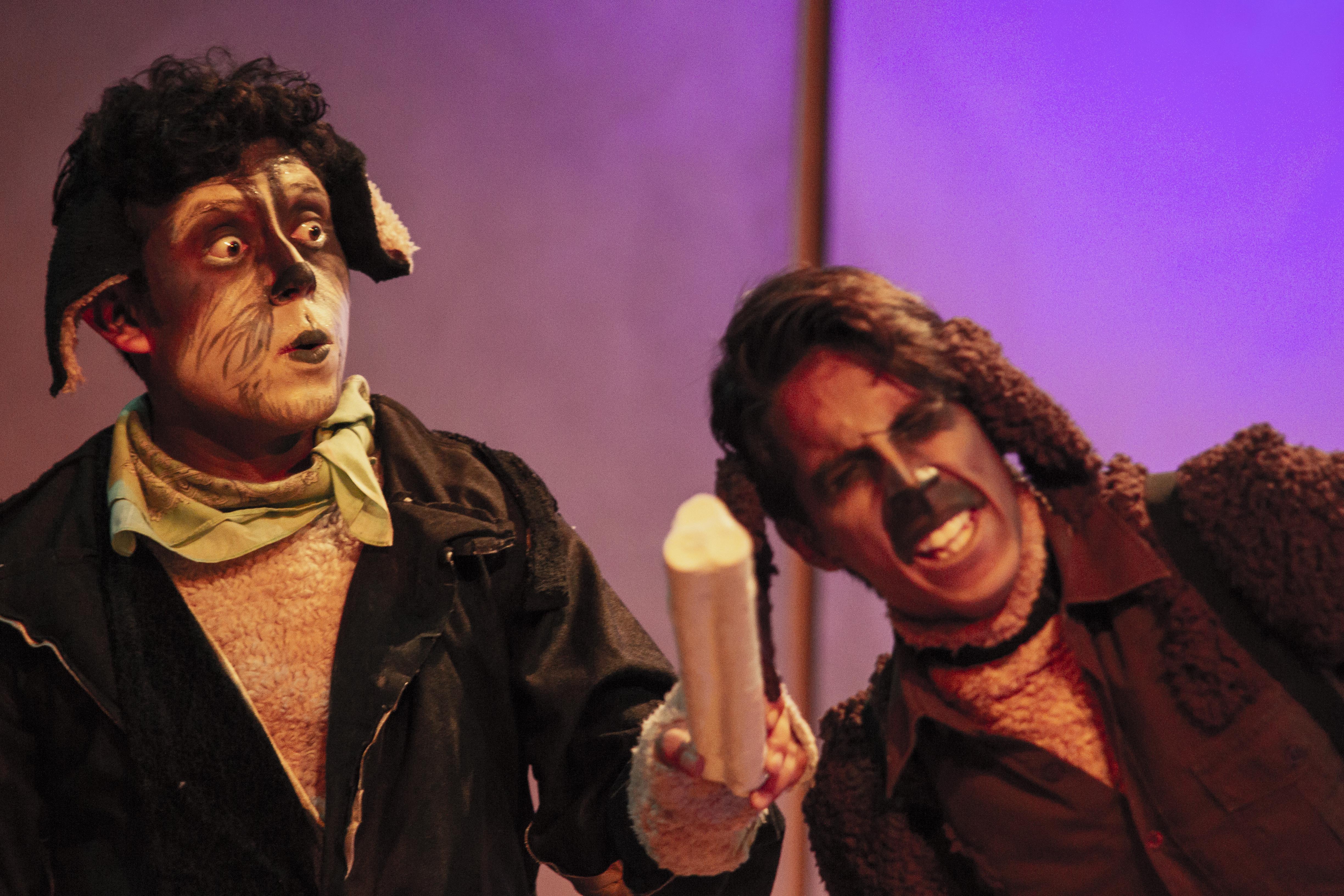 ¿Por qué los perros se huelen la cola?, una obra para concientizar