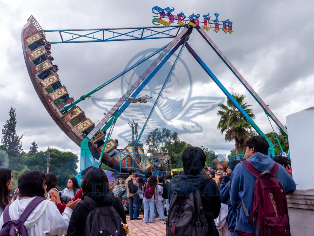Música y mucho sabor en la “Noche Mexicana” de la UAQ