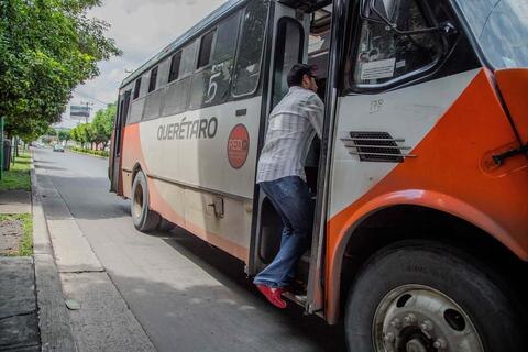 En espera, amparos contra aumento a tarifa