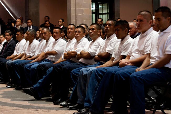 Ciudadanos otorgarán indultos a presos: FDS