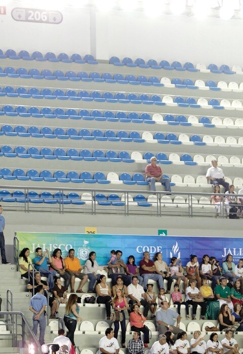 Fue escasa la afluencia en el graderío