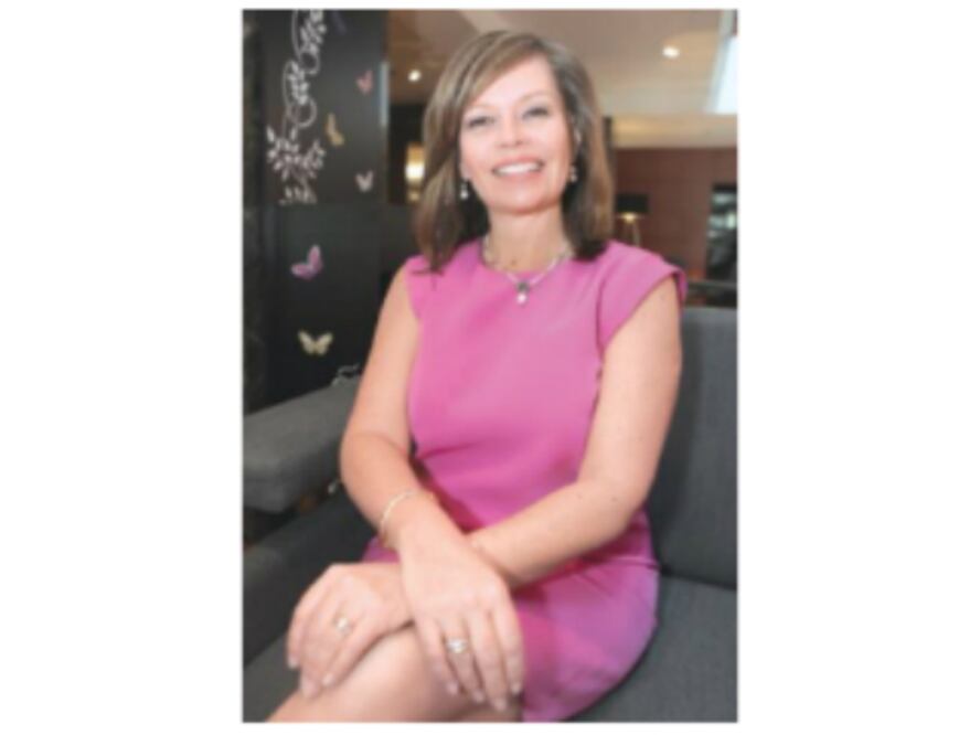 Glenda muestra a México en tv