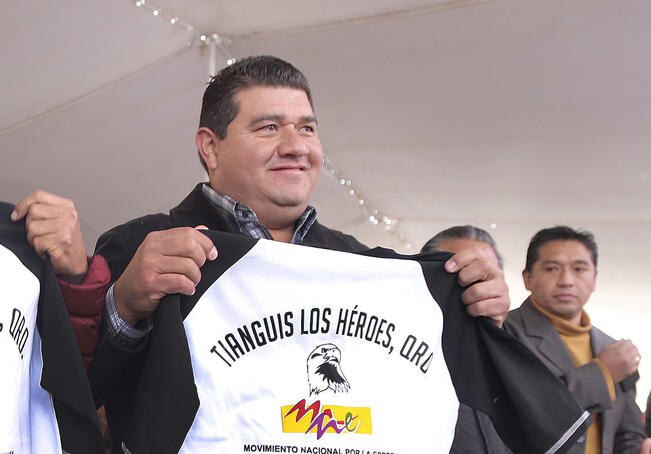 Inicia Olvera precampaña por alcaldía de El Marqués