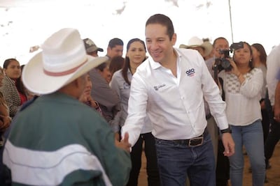 FDS entrega obra vial en Pinal de Amoles  