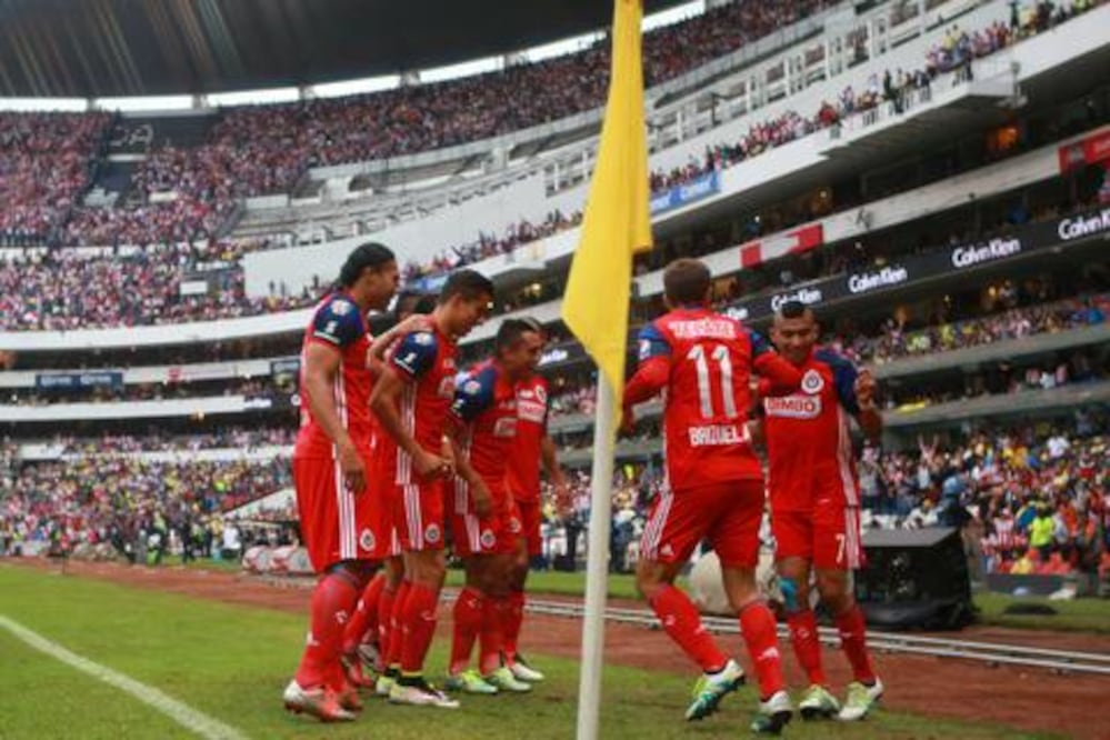 Chivas lidera a los ‘rebeldes’
