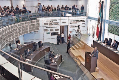 Nueva ley va contra funcionarios