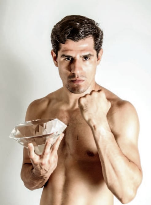 Estrella se enfrenta a Orlen Padilla