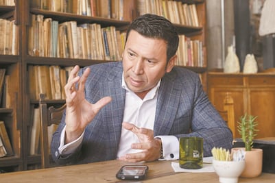 Devuelve IEEQ las candidaturas de dos morenistas