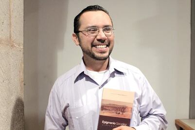 Presenta novela histórica