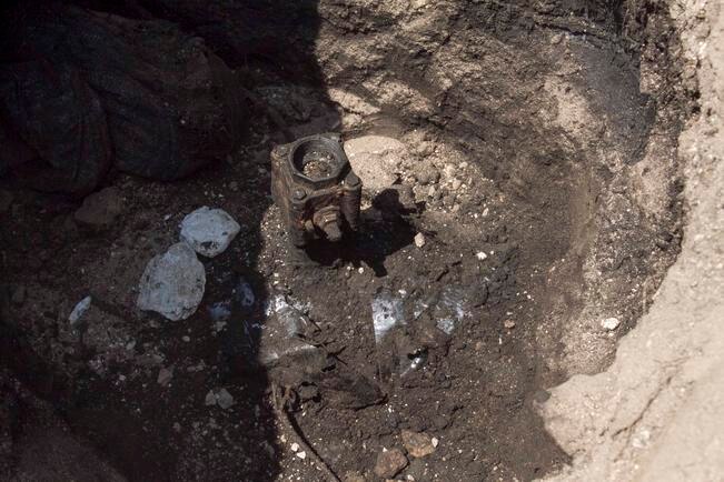 La investigación coordinada entre la Policía Estatal y la Procuraduría General de la República permitió la localización de la toma clandestina (OBTURE PRESS)