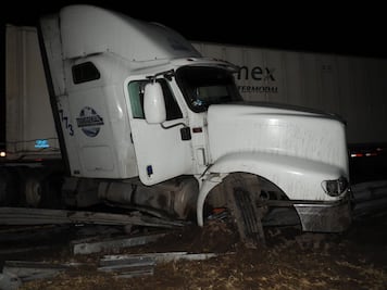 Accidente múltiple paraliza la México-Querétaro 
