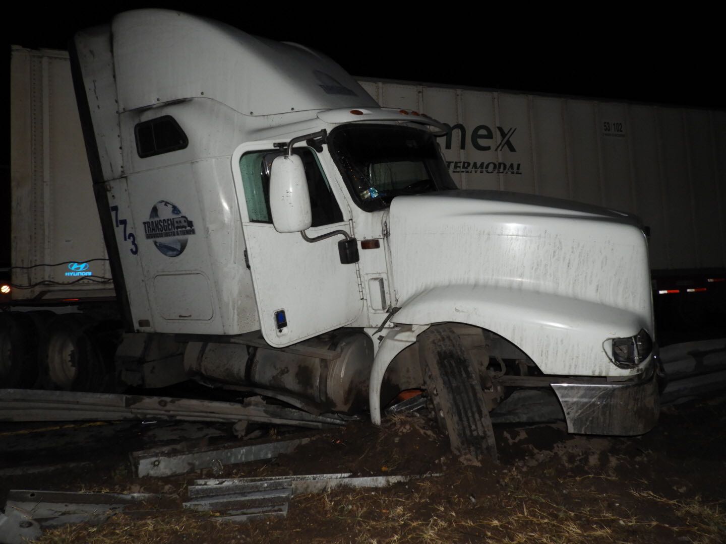 Accidente múltiple paraliza la México-Querétaro