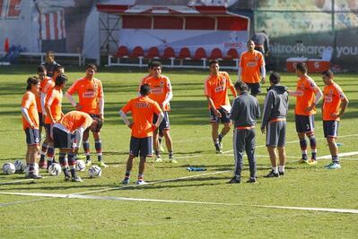 Querétaro da buena batalla al Guadalajara