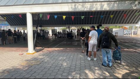 Reanudan votación en casilla que sufrió intento de incendio