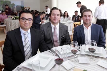 ¡Salud por el vino queretano!