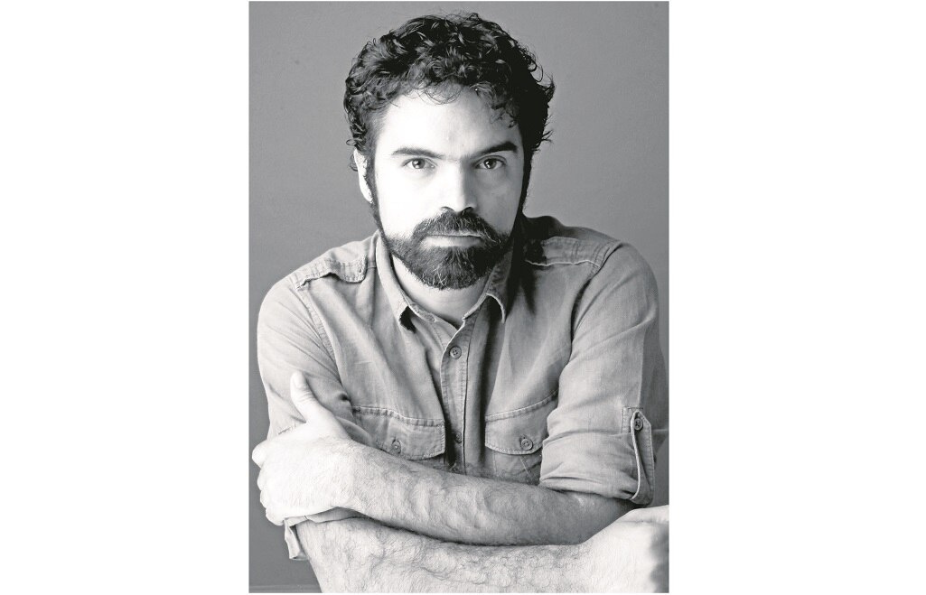 Martín López Brie gana con Lugares Comunes