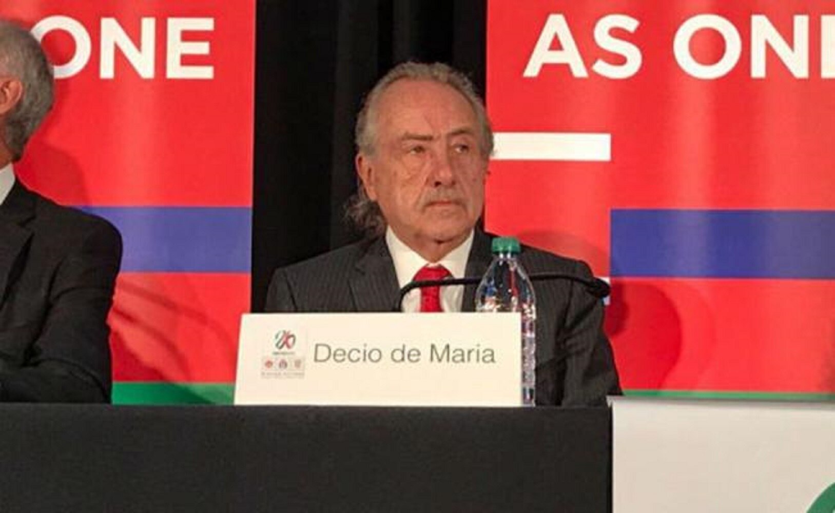 Cortesía. Decio de María presidente de la Federación Mexicana de Futbol.