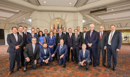 Inversionistas de EU desairan a Trump; apuestan por México