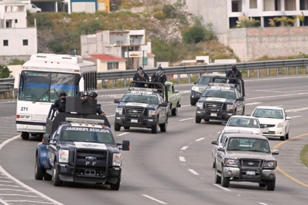 Reconoce Calzada labor