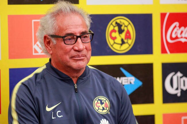 El timonel de las azulcrema lleva paso perfecto. (IMAGO7)