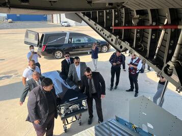 Video. El cuerpo de Marcial llega a la Sierra Gorda; el queretano murió en San Antonio, Texas