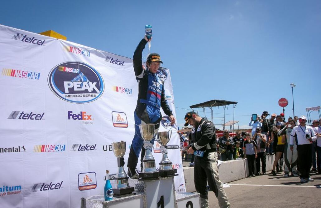 La competencia Nascar México Series 2017, en el Ecocentro Expositor de Querétaro, tuvo la participación de las familias Peralta, Jourdain y López, entre otras