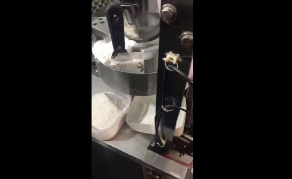 Hallan máquina en Brasil que empaquetaba 150 mil bolsas de cocaína al día