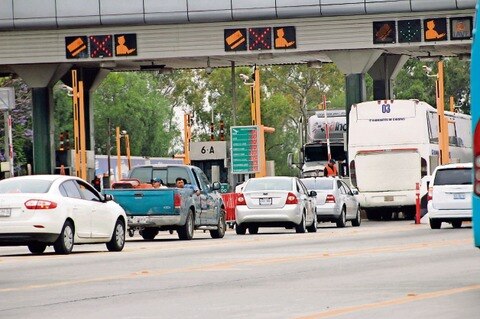 Prevén aumento de flujo vehicular