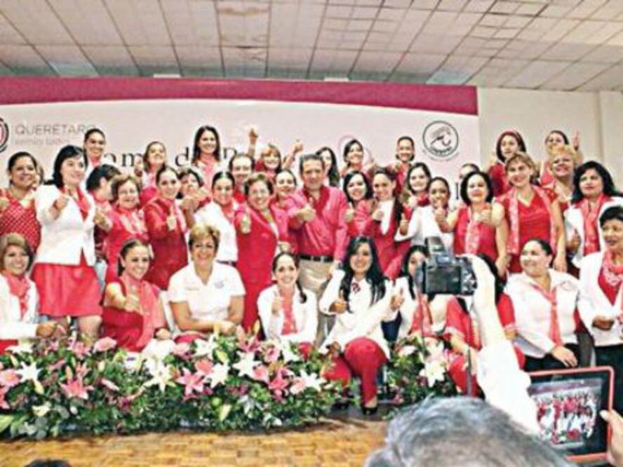 “Rumbo al 2015, mujeres ocupadas”