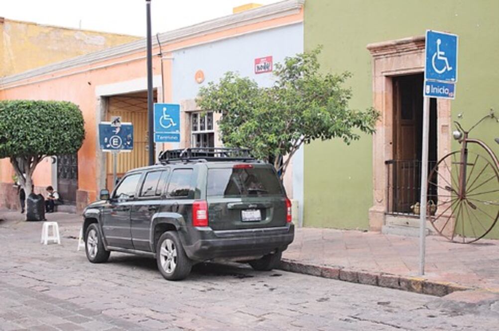 Buscan regular espacios