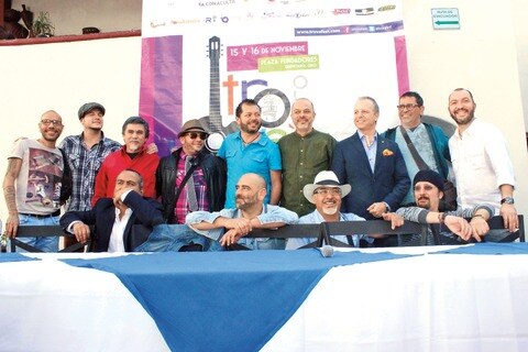 Trovadores hablan sobre Ayotzinapa