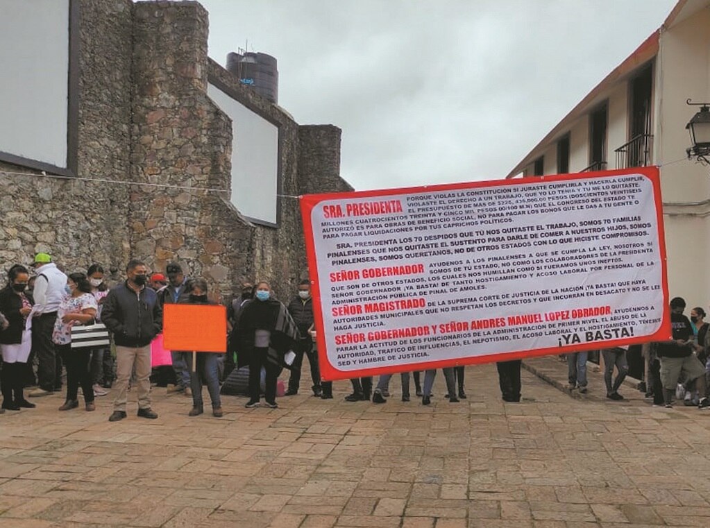 Acusan a la presidenta de Pinal de Amoles de presuntos despidos y bloqueos de salarios 